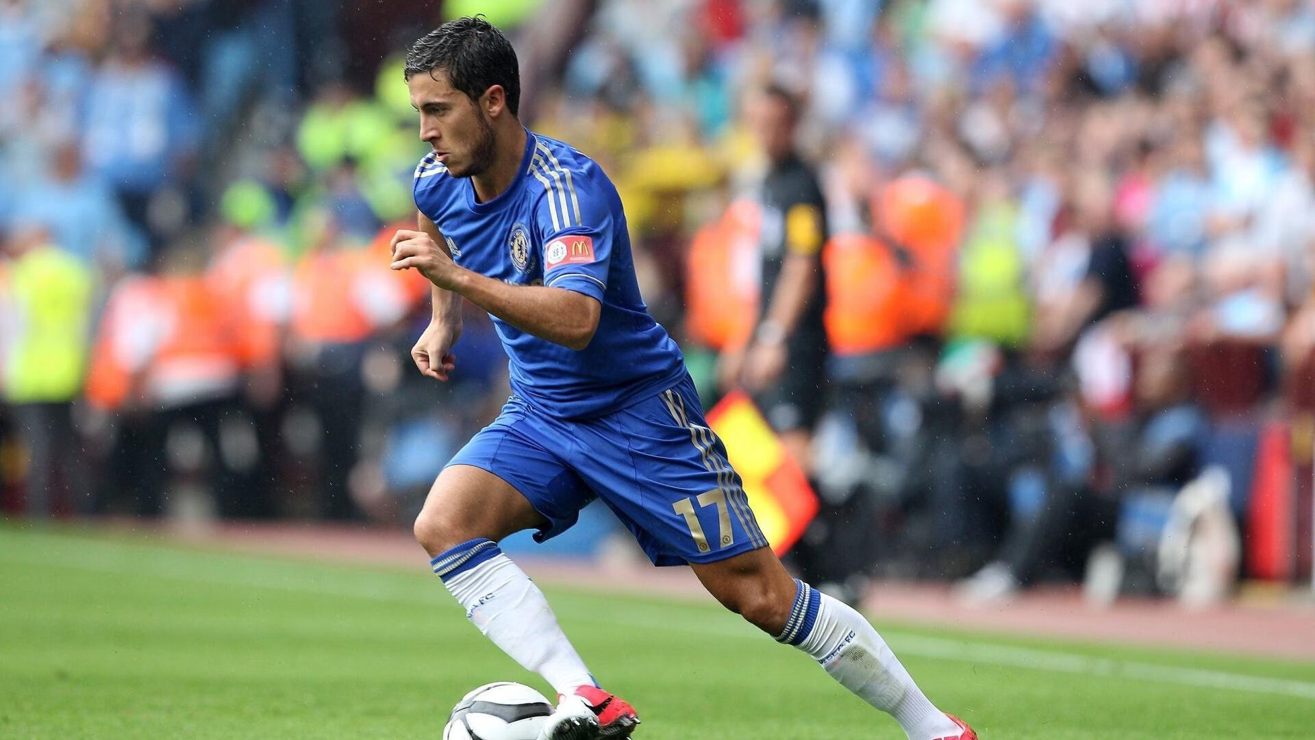 亚洲之光与非洲雄狮的较量，孙兴慜破纪录之夜，日本战术完胜塞内加尔